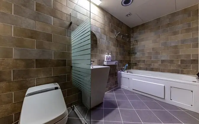 Oda (VIP (Netflix Available))