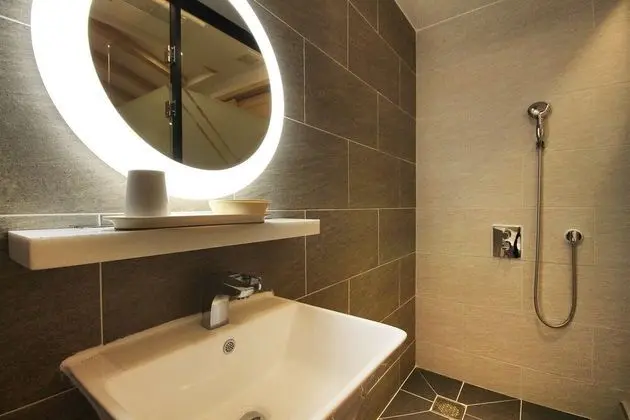 Oda (Korean room (air purifier))