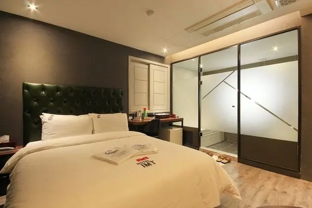 Oda (Standard Room (Air Purifier))