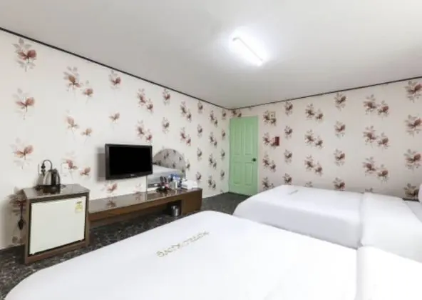 Deluxe İki Ayrı Yataklı Oda