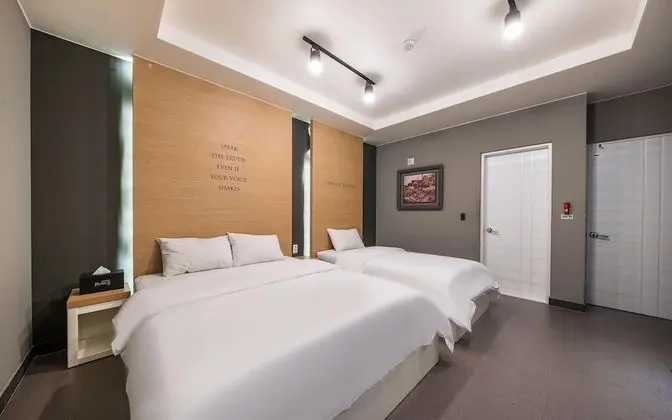 Oda (Twin Room (All rooms with bathtub &am)