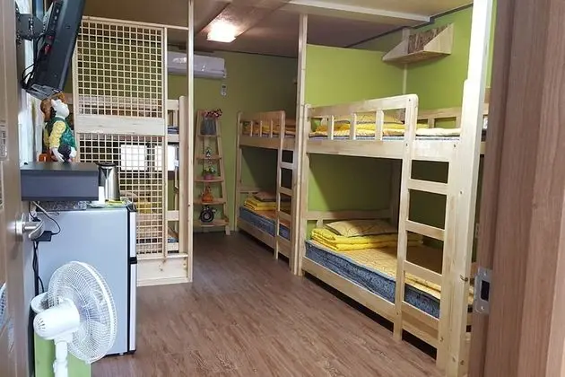 Oda (6-Bed Male Dormitory)