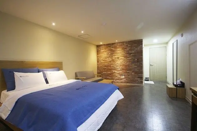 Oda (Semi-special room)