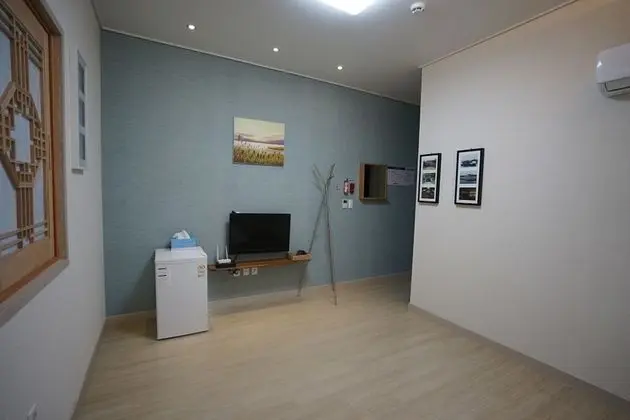 Oda (Three step room)