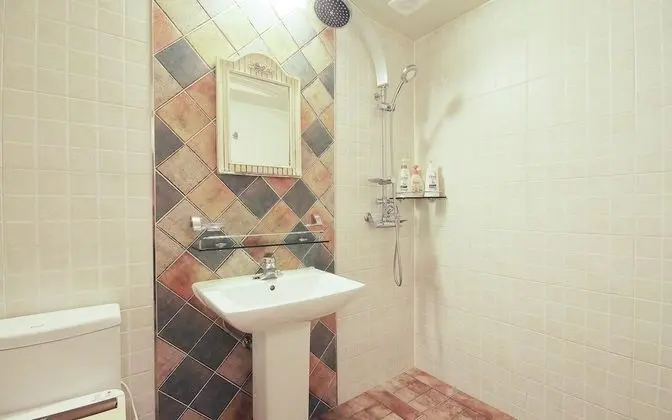 Oda (Standard Room (Air Purifier Bidet TV))