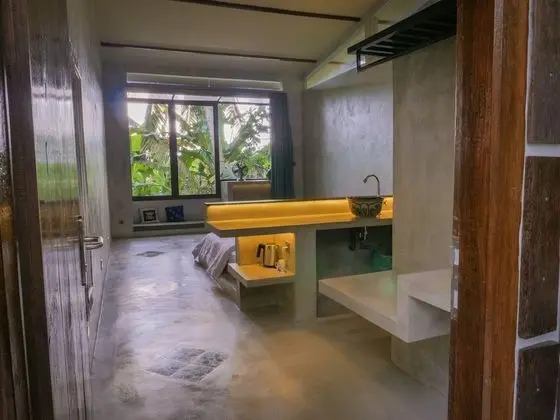 Tek Büyük veya İki Ayrı Yataklı Oda, Balkon