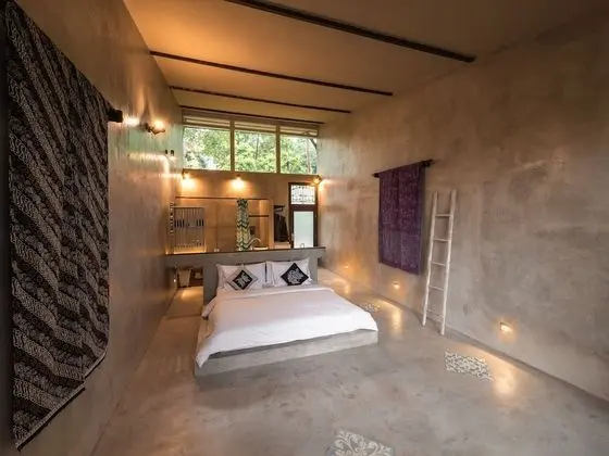 Tek Büyük veya İki Ayrı Yataklı Oda, Balkon