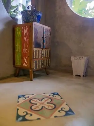 Tek Büyük veya İki Ayrı Yataklı Oda, Balkon