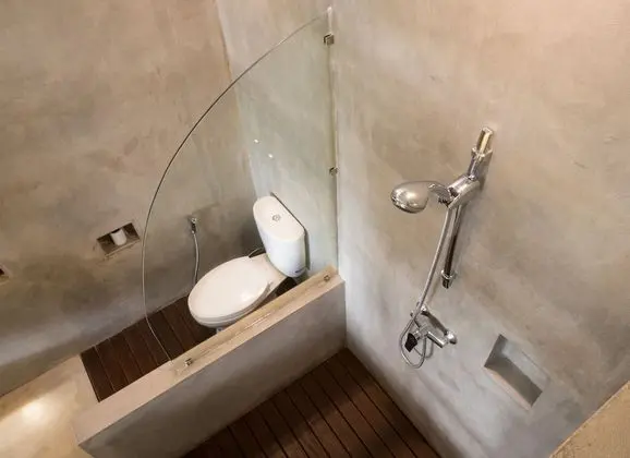 Tek Büyük veya İki Ayrı Yataklı Oda, Balkon