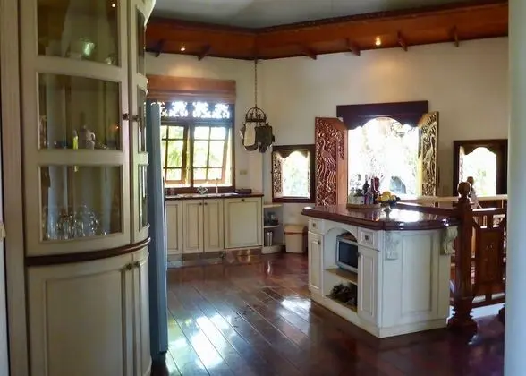 Mountain View Apartment
