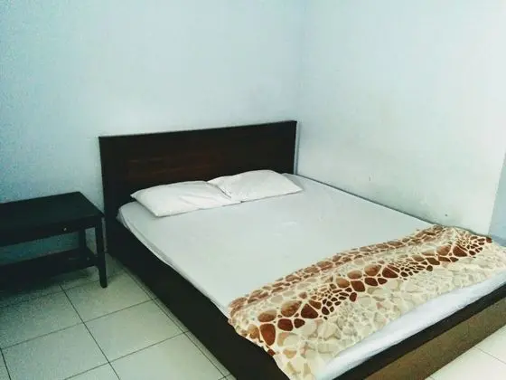 Standard Tek Büyük Yataklı Oda (with AC)