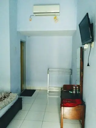 Standard Tek Büyük Yataklı Oda (with AC)