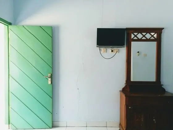 Standard Tek Büyük Yataklı Oda (with AC)