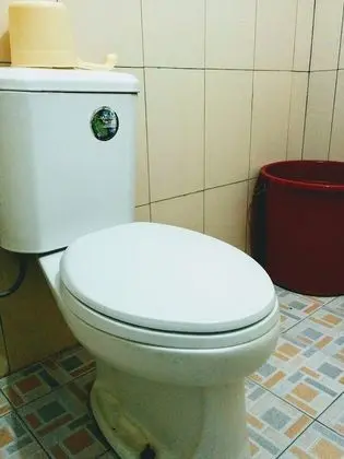 Standard Tek Büyük Yataklı Oda (with AC)