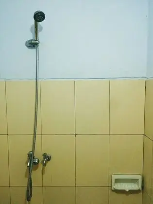 Standard Tek Büyük Yataklı Oda (with AC)