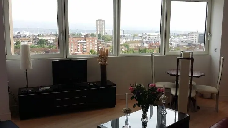 Panoramic Apart Daire, 1 Yatak Odası, Mutfak, Liman Manzaralı