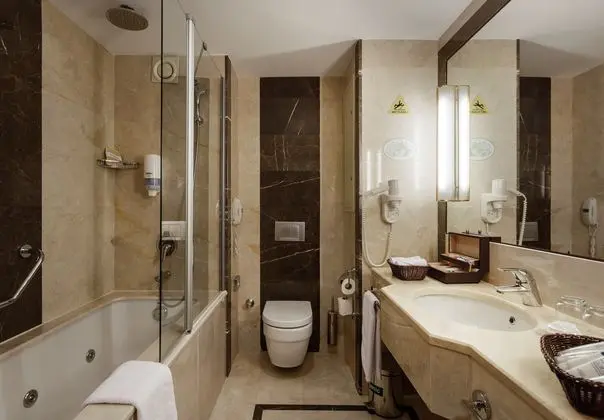 https://images.etstur.com/imgproxy/resize/2560x1440/files/images/hotelImages/etsrooms/76/Gural_Premier_Belek_20250113092924_0.jpg