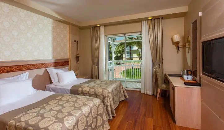 https://images.etstur.com/imgproxy/resize/2560x1440/files/images/hotelImages/etsrooms/76/Gural_Premier_Belek_20250113092925_4.jpg