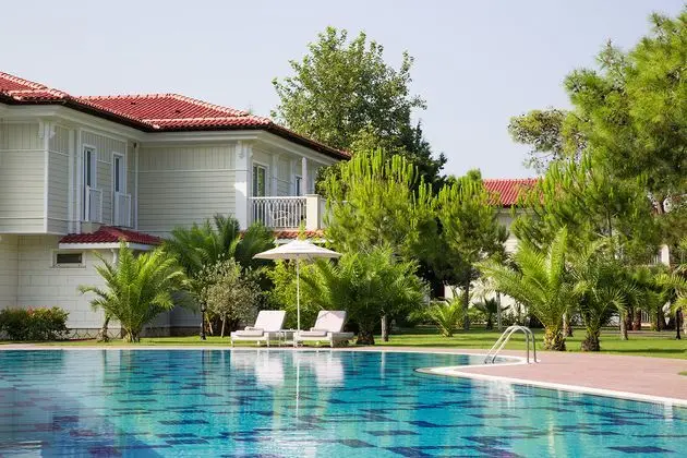 https://images.etstur.com/imgproxy/resize/2560x1440/files/images/hotelImages/etsrooms/77/Gural_Premier_Tekirova_20250110175511_1.jpg