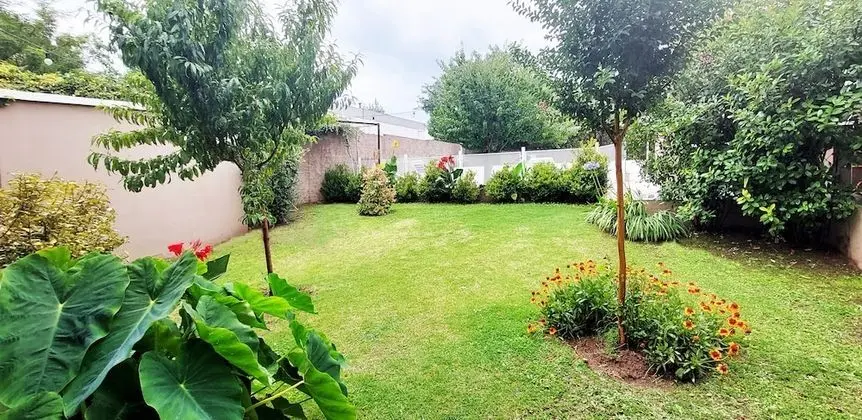 Classic Tek Büyük Yataklı Oda