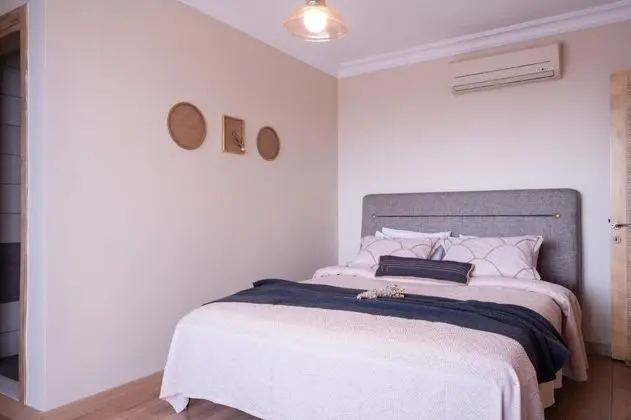 Daire-İki Yatak Odalı, Deniz Manzaralı, Mutfaklı