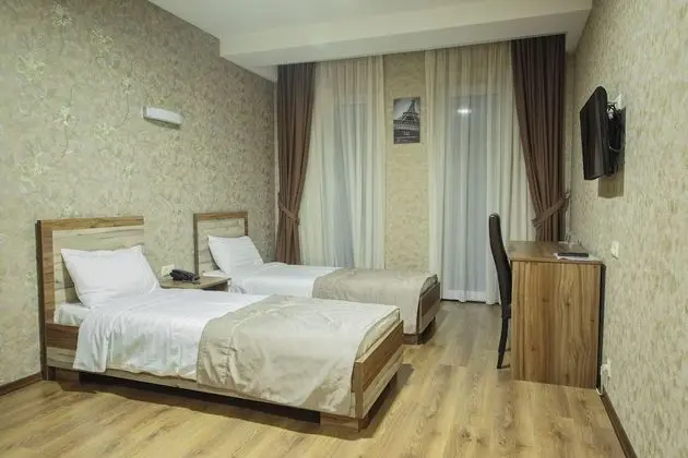 İki Ayrı Yataklı Oda
