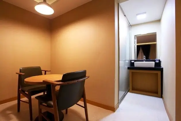 Oda (Special (Netflix/YouTube available))