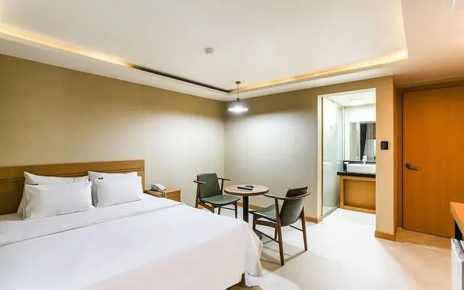 Oda (Special (Netflix/YouTube available))