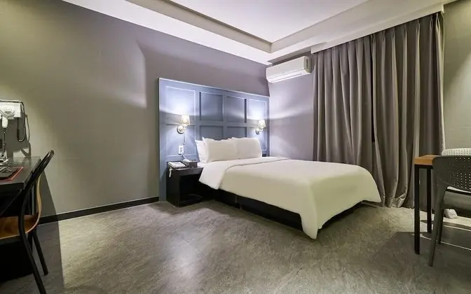 Oda (Deluxe (1PC air purifier bidet Netfli)