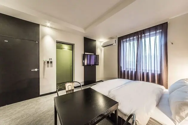 Oda (Deluxe (1PC air purifier bidet Netfli)