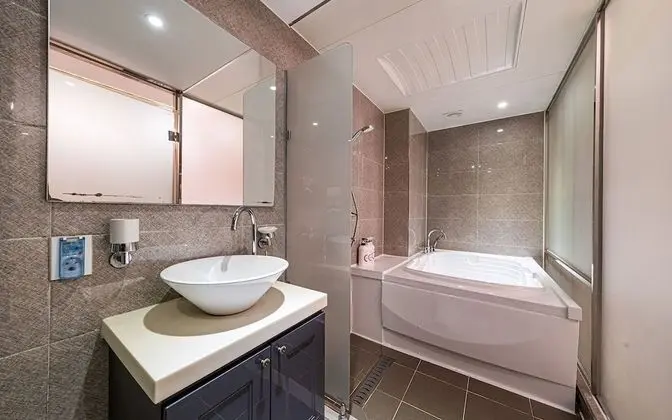 Oda (Deluxe room (Netflix viewing availabl)