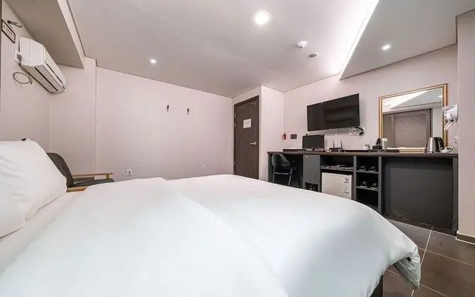 Oda (Deluxe room (Netflix viewing availabl)