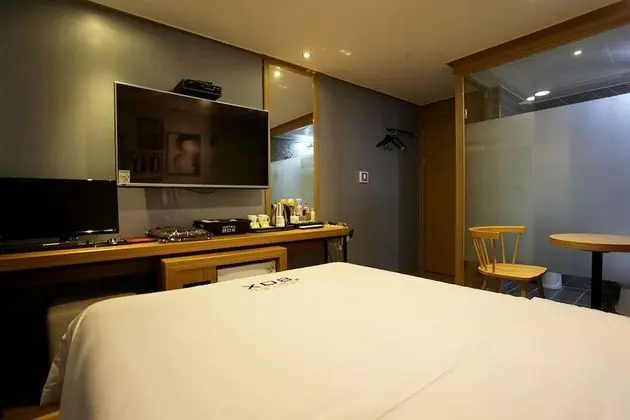 Oda (Standard Room B (Netflix available))