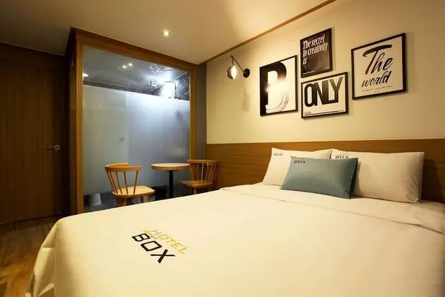 Oda (Standard Room B (Netflix available))