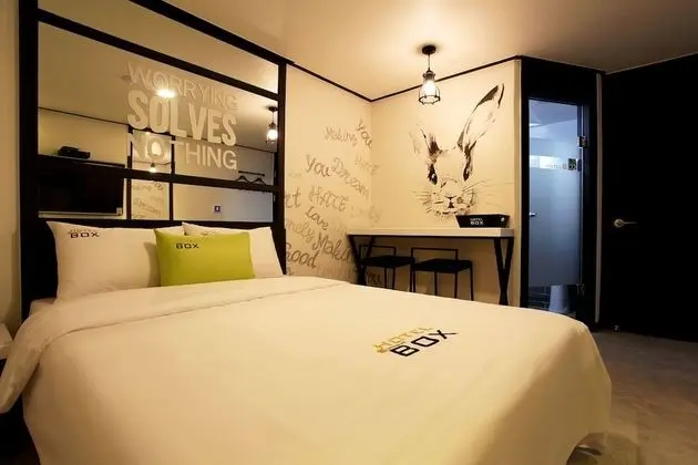 Oda (Standard Room B (Netflix available))