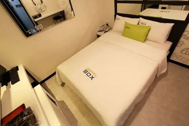 Oda (Standard Room B (Netflix available))