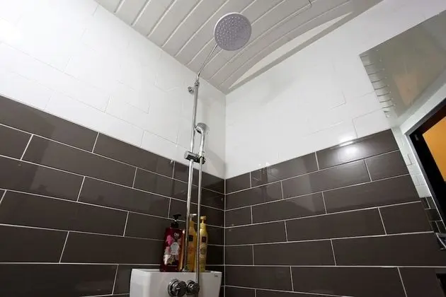 Oda (Standard Room B (Netflix available))