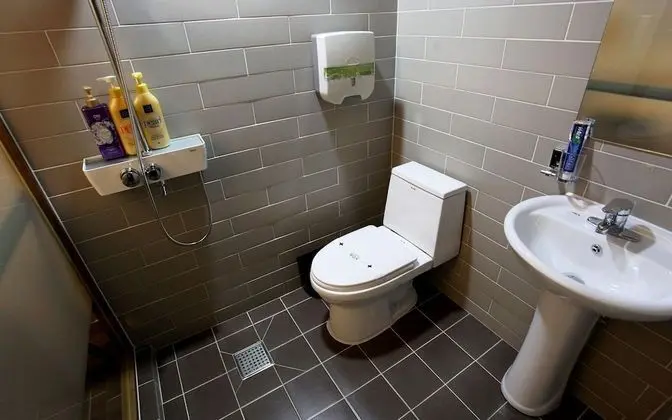 Oda (Standard Room B (Netflix available))