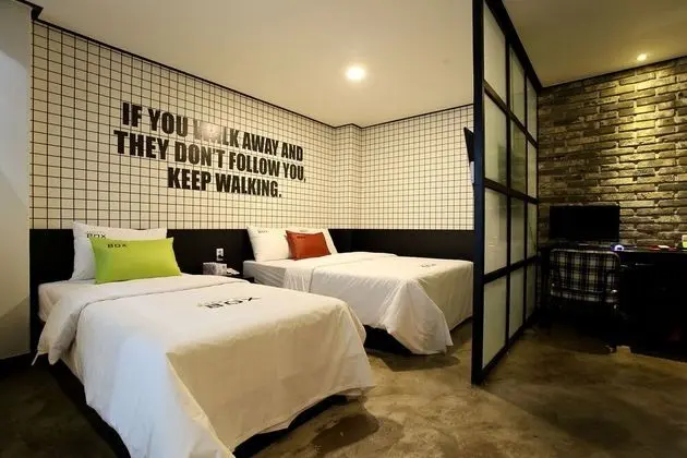 Oda (VIP Room (Netflix Available Karaoke C)