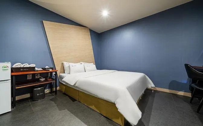 Oda (Standard (Smart TV 50 inches 1PC))