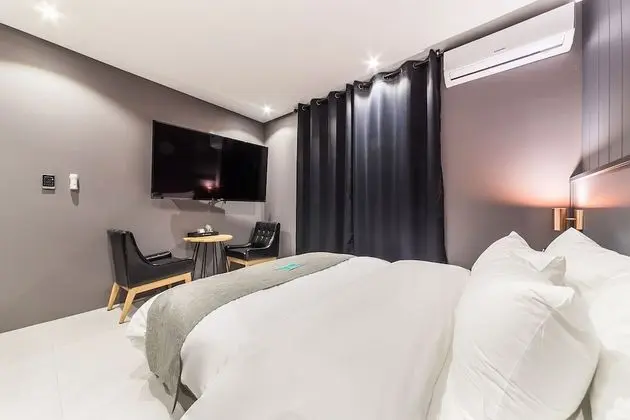 Standard Tek Büyük Yataklı Oda, Sigara İçilebilir