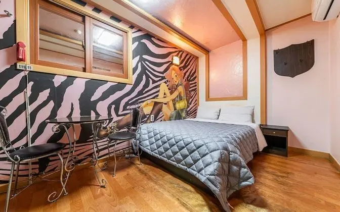 Oda (General room (If you wish to park ple)