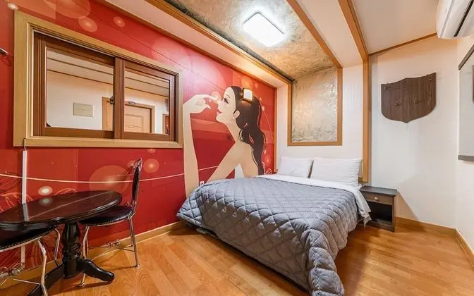 Oda (General room (If you wish to park ple)