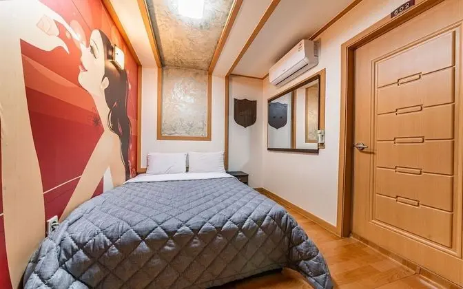 Oda (General room (If you wish to park ple)