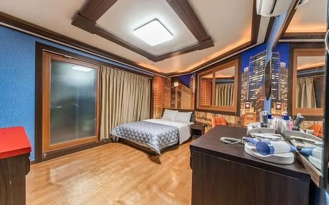 Oda (Semi-Special Room)