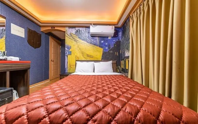 Oda (Semi-Special Room)