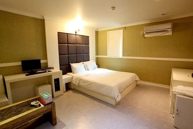 Oda (Semi-Special Room)