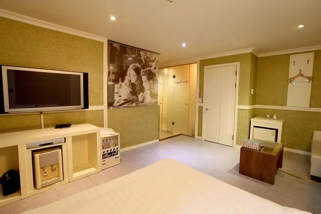 Oda (Semi-Special Room)