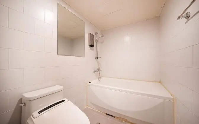 Oda (Game Room (You can watch Netflix 2 PC)