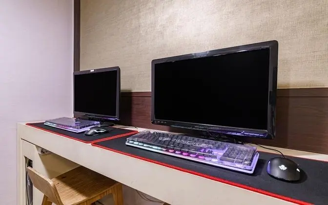 Oda (Semi-special room (Netflix viewing av)